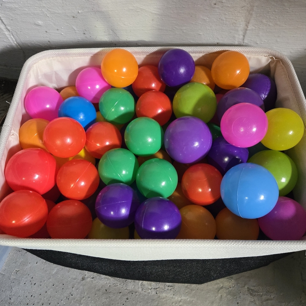 Colorful Plastic Ball Pit Balls